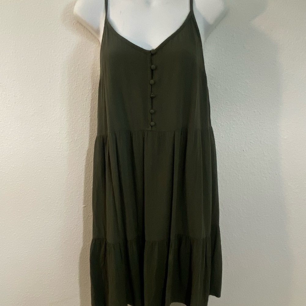 Mossimo Vneck button front adjustable strap 100% crinkled rayon tiered s…
